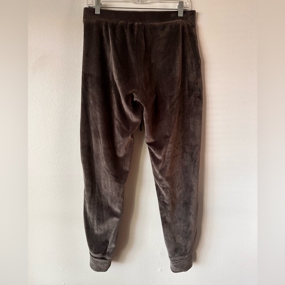 House of Harlow 1960 Velour Joggers Pants - Picture 9 of 13